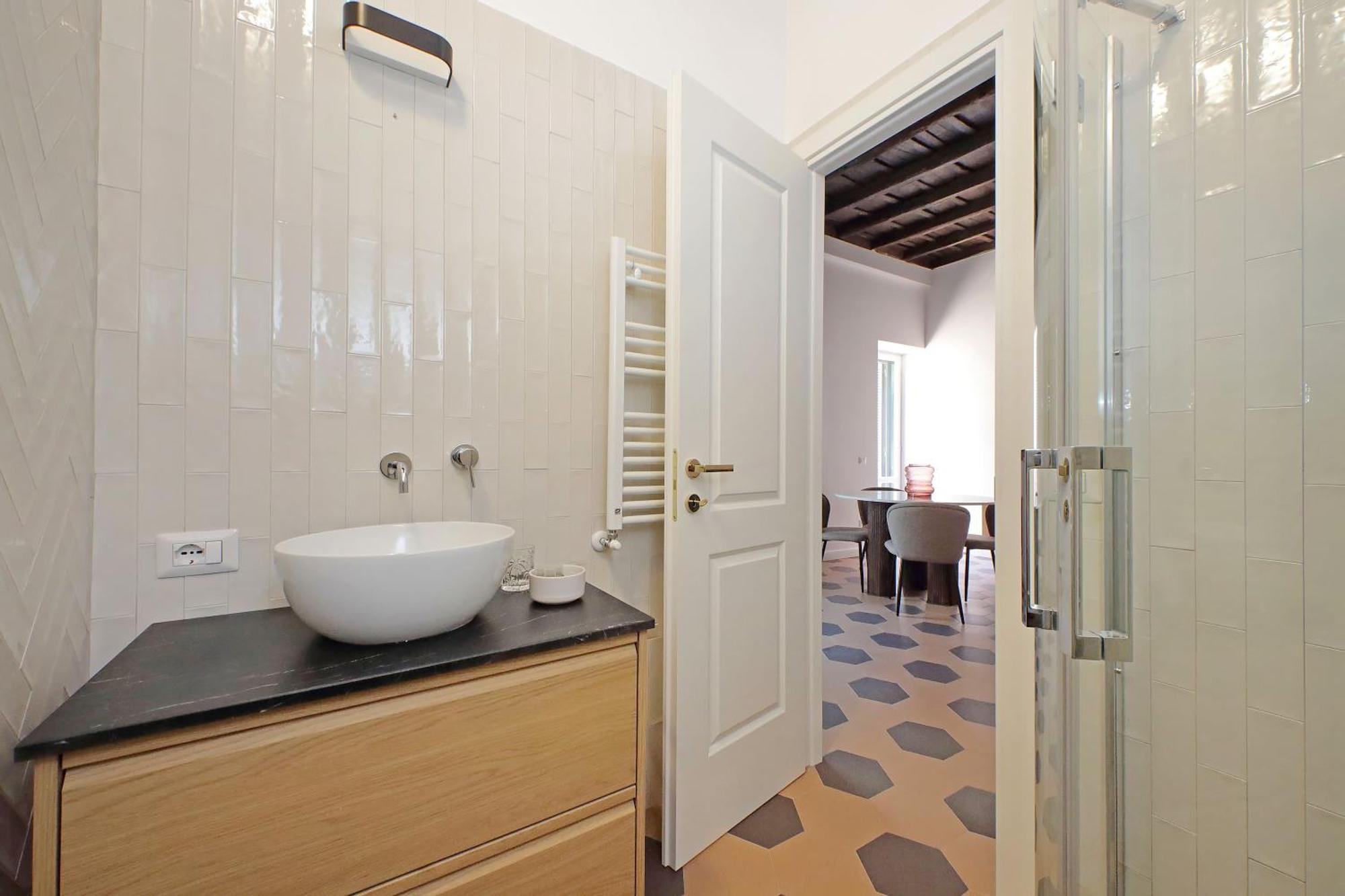 Trastevere Cisterna 4 * Roma